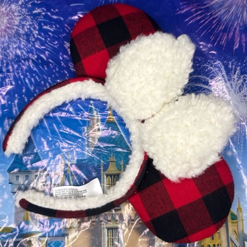 Disney parks rare htf Christmas Buffalo Plaid sherpa Minnie Mouse Ears